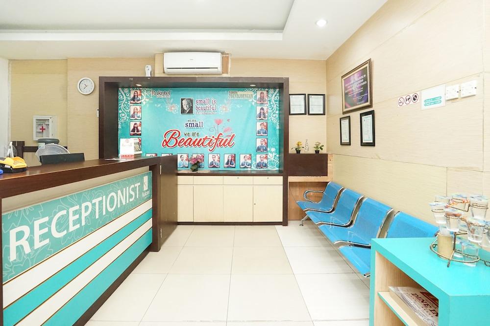 Oyo 277 Rukotel Near Rsu Adi Husada Undaan Kota Surabaya Exterior photo
